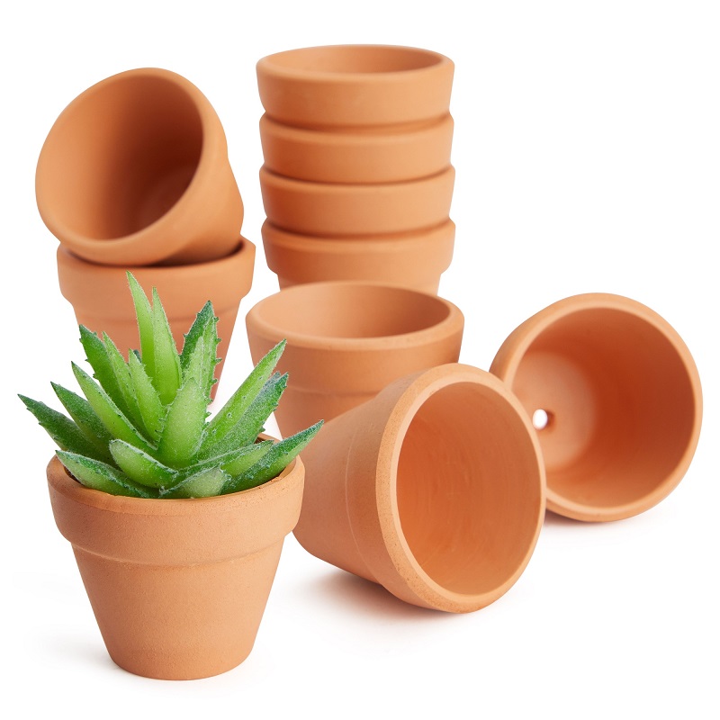 clay flower pots