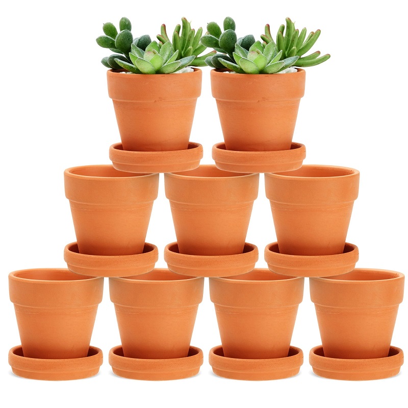 clay flower pots