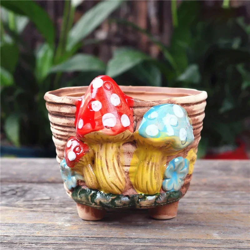 decorating flower pots with stones