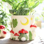 Combating Flowerpot Fungus: Pro Useful Tips for Fresher